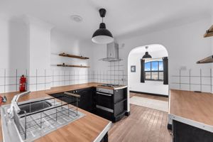 Photo 18- click for photo gallery